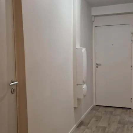 Appartement Au Pied De La Basilique à Bourg-en-Bresse Extérieur photo